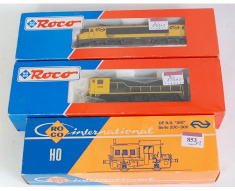 3 Roco H0 Netherlands Railway yellow/grey livery locomotives, Bo-Bo electric No. 1633 (NM-BNM), Bo-Bo diesel shunter No. 2246
