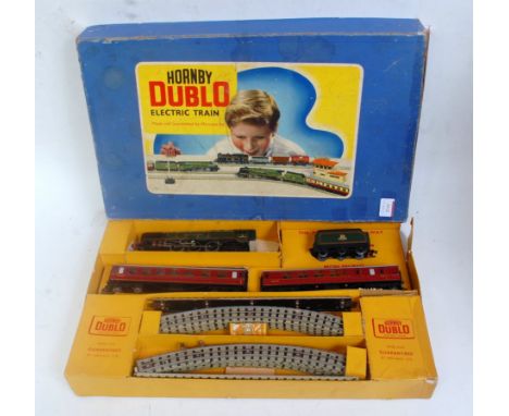 Hornby Dublo 3-rail passenger set EDP12 Duchess of Montrose, matt loco, few chips on edge of running plate (E), tender (E), D