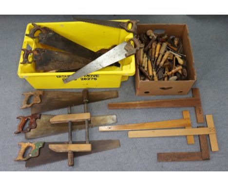 Various vintage carpenter’s tools; together with two vintage radios.