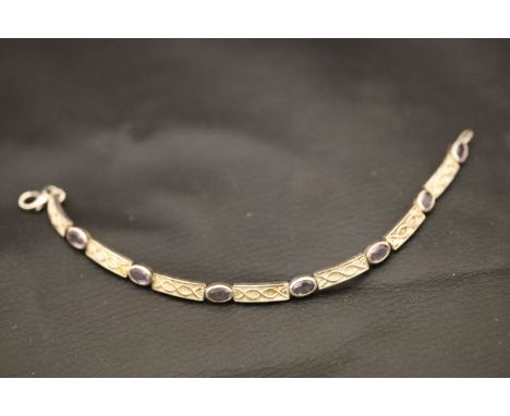 Silver and amethyst bracelet 