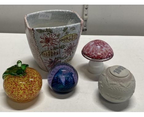 Four assorted paperweights including Caithness, Lladro etc &amp; a Denby stoneware vase, shipping unavailable 