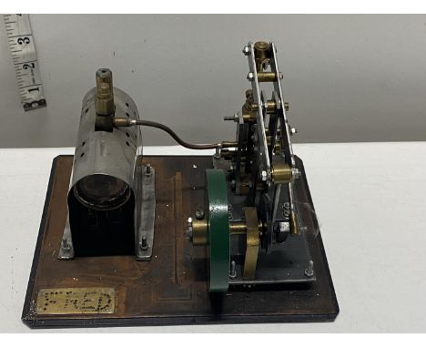 A vintage steam beam engine (untested) 