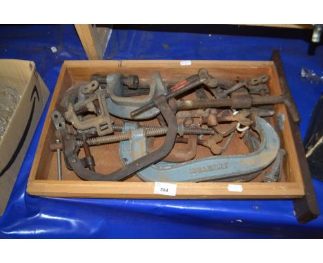 Quantity of hand tools to include G clamps and others
