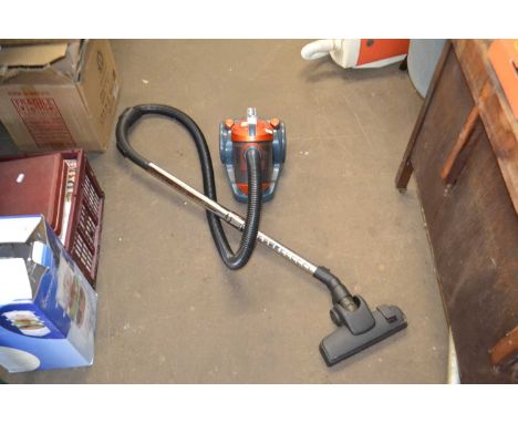 Quest compact hoover