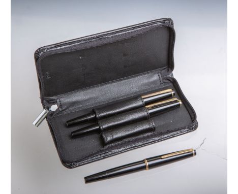3-teiliges Schreibset (Montblanc), bestehend aus: 3x versch. Kolbenfüller, Mod. "320","32" u. "34", L. je ca. 13 - 13,5 cm, m
