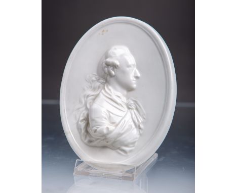 Porzellan-Relief "Goethe" (Porzellanmanufaktur Höchst, 20. Jh.), ovale Form, mittig d.Portrait von Johann Wolfgang Goethe, En
