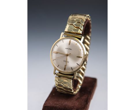 Herrenarmbanduhr "Bergana Incabloc 17 Rubis" 585 GG (Wilhelm Beutter, wohl 1960er Jahre),cremefarbenes Zifferblatt m. goldfar