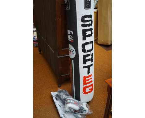 5ft Sport EQ Punch box with bracket, chains &amp; boxing glove/accessories 