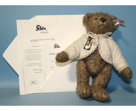 Steiff, "Anni Teddy Bear", no.202 of ltd-edn of 1500, white tag, with certificate, 22cm.