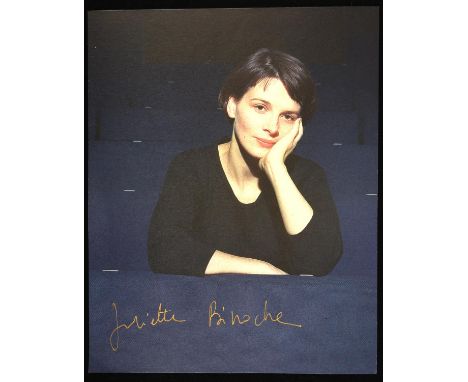 Juliette Binoche Autograph - Juliet Binoche signed 10x8 print, signature in gold pen signed in the empty space at the bottom 