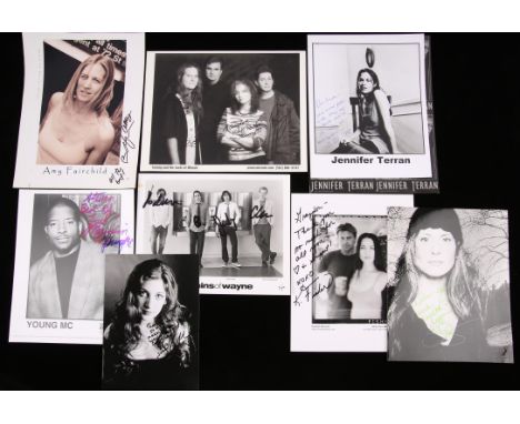 Autograph Collection Musicians USA -31 US Music related autographs, To include; Darlene Love, Fountains of Wayne, Gene Pitney