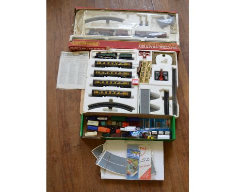 OO Gauge. Two boxed Hornby Train Sets, a Silver Jubilee Pullman set containing GWR 4-6-0 'Albert Hall' and an LMS Express Pas