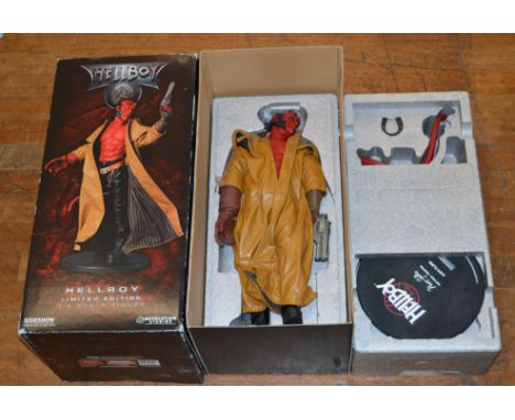 Sideshow Hellboy 1:4 scale figure. E in G box.