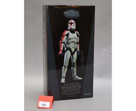 Sideshow/Hot Toys Militaries of Star Wars Republic Clone Captain Phase I Armor 1:6 scale figure. Boxed and E.