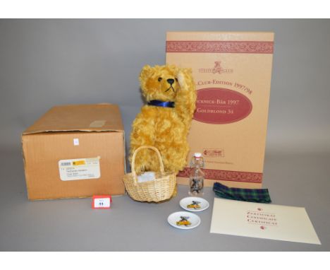 Two Steiff Club Edition bears: 420108 1997 Picnic Bear, ltd.ed. 2844/3000, with certificate, boxed with outer carton; 420214 