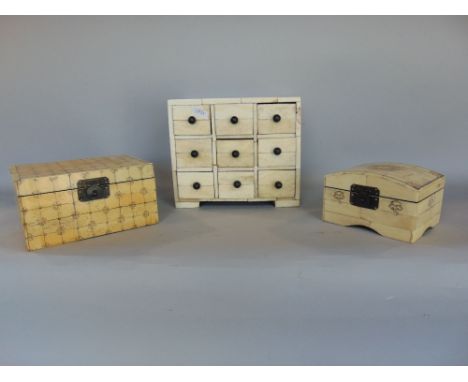 Apprentice type piano key multi drawer chest, fitted with nine drawers, upon bracket feet, 17.5cm high; together with two sim