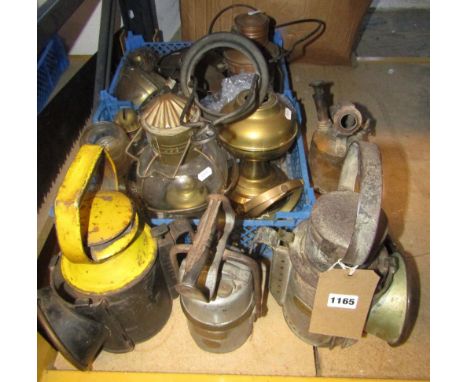 One lot of various vintage lighting, railway and other lamps to include a LMS C550 example, manufactured by G Polkey Ltd Birm