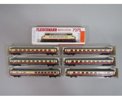 FLEISCHMANN 6 Car consist formed with No:7375 DB Electric Locomotive Class 103 in Red/Cream Livery, used on TEE/IC/EC named, 