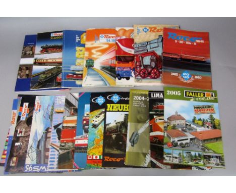 ROCO Catalogues: 1980, 1980/81, 1982/83, 1983/84, 1984/85, 1986/87, 1988/89, 2008/09, 1991/93, 1993/95, 1933, 1995, 1995/97, 