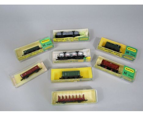MINITRIX A consist of 2 Large capacity silo, 2 bogies with 4 axles, wagons for bulk loose goods Cat Nos 13508 &amp;  13586, 1