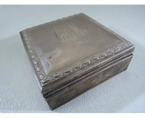 Silver Hallmarked trinket box with green velvet lining Birmingham 1907