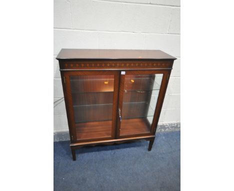 A MAHOGANY GLAZED TWO DOOR DISPLAY CABINET, with two glass shelves, width 95cm x depth 33cm x height 115cm, with key (conditi