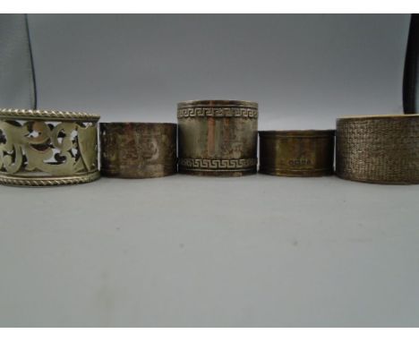 2 silver napkins and 5 plated