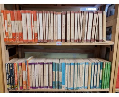 PENGUIN PAPERBACKS:&nbsp;a collection of 74 vintage Penguin paperbacks over 2 shelves, plus 5 others published by Pan, includ