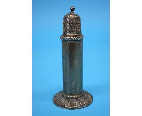 A Georgian silver engine turned narrow pepperette, weight 83.2grm / 2.6oz