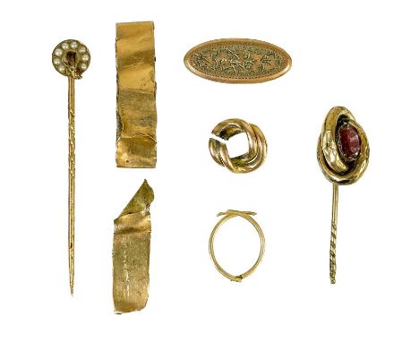 A selection of scrap gold. Including a seed pearl set stick pin and a broken garnet set stick pin, 5g.