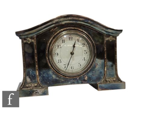 An Edwardian plated mantle clock, circular white Arabic numeral dial in shaped case, width 24cm. 