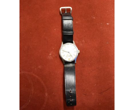 1940s Military Wrist Watch Swiss Made - 15 Jewels MOD Arrow (ATP) No.2659224/56083, this Moeris watch is in good condition fo