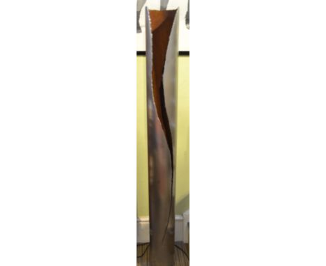 A late 20th century designer steel tube floor-standing lamp with fissure 160 cm high. Indistinctly signed&nbsp;