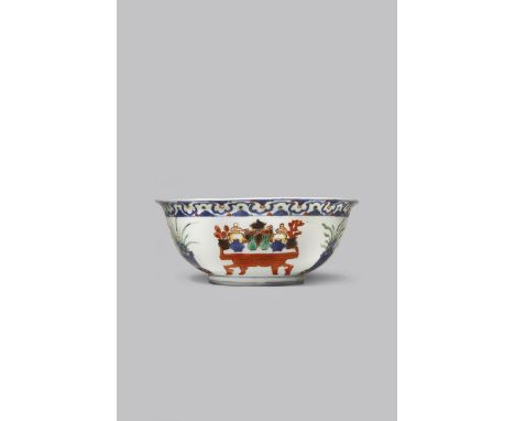 A RARE CHINESE WUCAI 'OFFERINGS' BOWL SIX CHARACTER WANLI MARK AND OF THE PERIOD 1573-1620 The centre painted with two scaly 