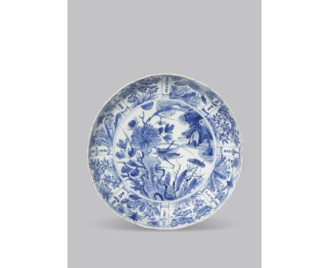 A CHINESE BLUE AND WHITE EGRET-MARKED KRAAK 'CRICKET' DISH WANLI 1573-1620 Finely painted with a cricket on a rock and with f