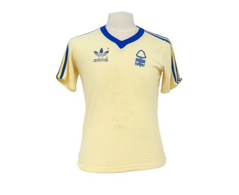 Nottingham Forest: A Nottingham Forest, 1977-81 short-sleeved away shirt, Size unknown, no sponsor, Number 12 to reverse, gen