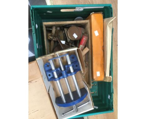 A boxed record vice, a boxed Stanley plane, together with a box of various tools