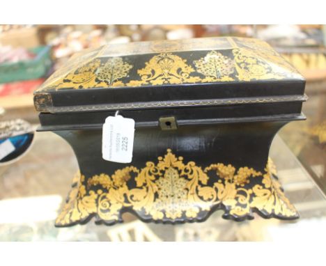  A lacquered tea caddy. Mid 19thC. 