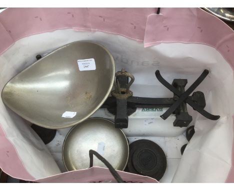 Avery shop scales with full set of weights plus four spare weights