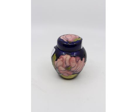 MOORCROFT: Magnolia design ginger jar, 1960/70's, approx 11 cms high