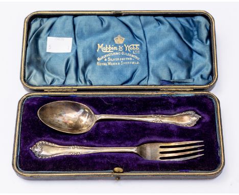 A George VI Mappin &amp; Webb spoon and fork set, Sheffield 1936, in original presentation case, 76.5 gms/2.46 ozt approx