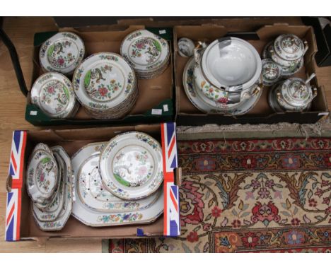 19th Century Spode Copeland dinner service with Oriental birds design, with large covered tureen, ladle, two smaller saucer c