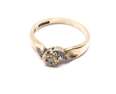 9ct gold diamond solitaire ring. 2.5g. Approx 2.5g. Ring size M. Postage category A.