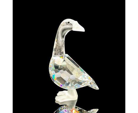 Part of the 'Barnyard Friends' group. A clear crystal body with black eyes and frosted beak and feet. Swarovski laser etched 