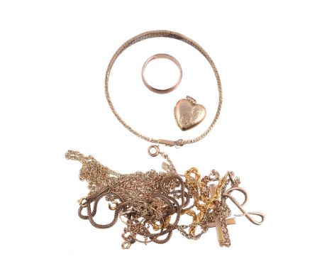 A small collection of gold coloured jewellery, to include a graduated three colour 9 carat gold bracelet, 18cm long; a 9 cara