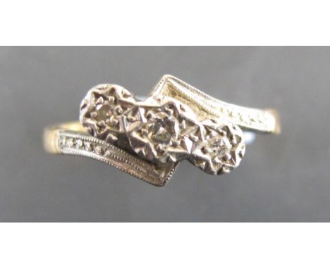18ct Gold/Plat 3 stone Diamond ring size M weight 3 grams