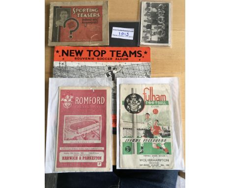 Football Memorabilia: Includes a creased possibly Ipswich old postcard, Dixie Dean Topical Times booklet with tear, New Top T