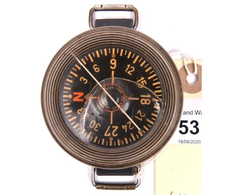 German AK39 pilot”s compass. Plastic casing, marked Armbandkompass, Bauart: Kadlec, Baumuster : AK39, Werk Nr:110988, Anforde