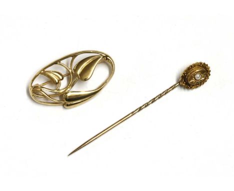 A 9ct gold 'Cecily' brooch by Ola Gorie, of openwork foliate design, with pin and roller catch, Edinburgh 1995, 6.10g, togeth