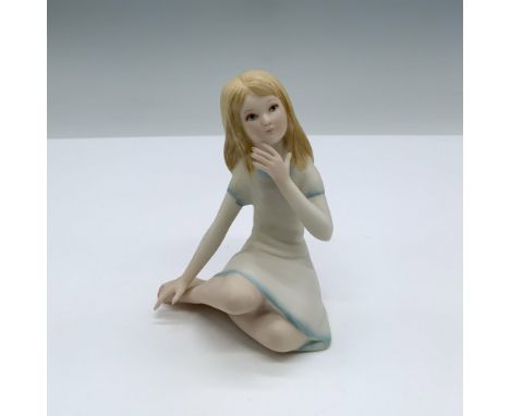 Porcelain figurine with Cybis mark on the bottom. Issued: c. 1970sDimensions: 2.25"L x 3.25"W x 4"HManufacturer: CybisCountry